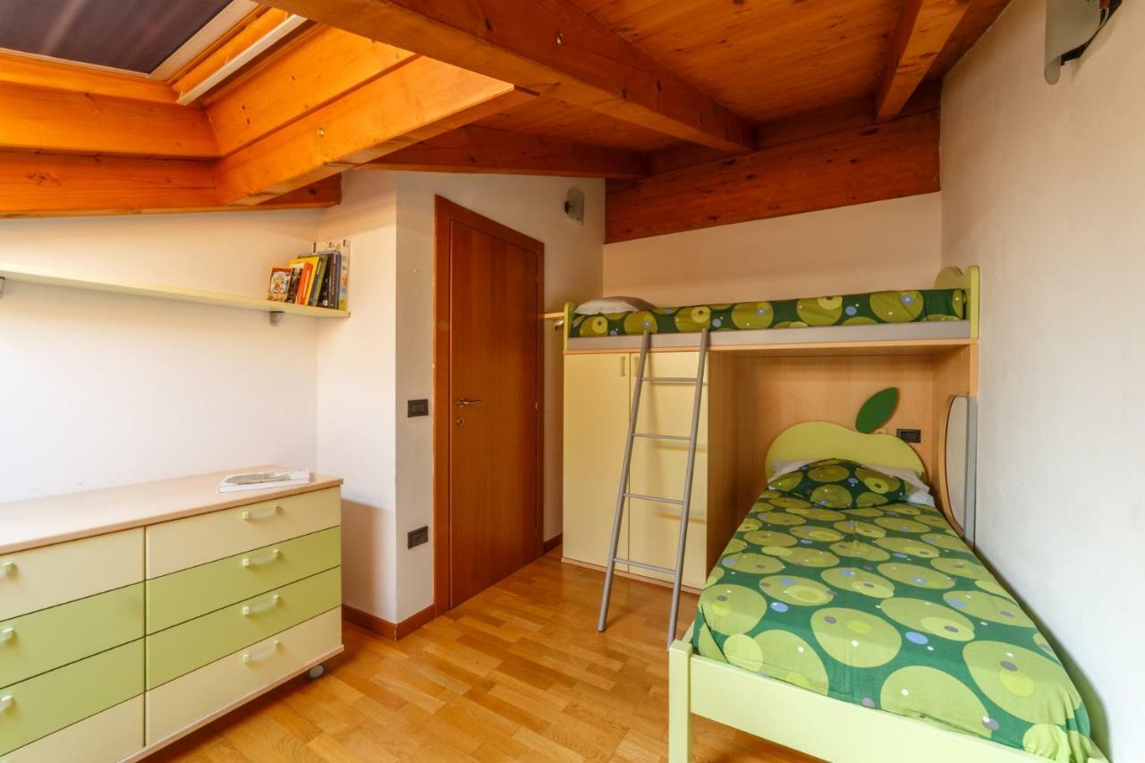 Casa Vacanza Residence Lago Di Endine Monasterolo del Castello エクステリア 写真